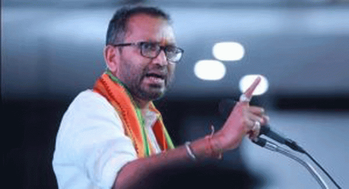 പൂരം കലക്കി നേടിയതല്ല ബിജെപിയുടെ തൃശ്ശൂരിലെ വിജയം, പിണറായിയും സതീശനും ഒരമ്മ പെറ്റമക്കൾ ; കെ സുരേന്ദ്രൻ പൂരം കലക്കി നേടിയതല്ല ബിജെപിയുടെ തൃശ്ശൂരിലെ വിജയം, പിണറായിയും സതീശനും ഒരമ്മ പെറ്റമക്കൾ ; കെ സുരേന്ദ്രൻ