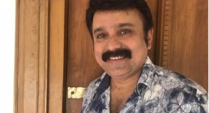 തനിക്കെതിരെ ഉയരുന്ന ലൈംഗിക അതിക്രമ കേസിൽ പ്രതികരണവുമായി നടൻ സുധീഷ് തനിക്കെതിരെ ഉയരുന്ന ലൈംഗിക അതിക്രമ കേസിൽ പ്രതികരണവുമായി നടൻ സുധീഷ്