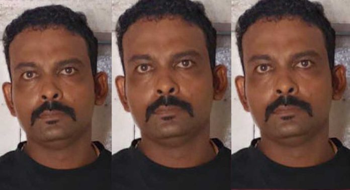 വശം നൽകിയില്ലെന്ന് ആരോപിച്ച് റിട്ട. പ്രൊഫസറുടെ കാർ തടഞ്ഞശേഷം മൂക്കിന്റെ പാലം ഇടിച്ചുതകർത്ത കേസിൽ പ്രതി പിടിയിൽ വശം നൽകിയില്ലെന്ന് ആരോപിച്ച് റിട്ട. പ്രൊഫസറുടെ കാർ തടഞ്ഞശേഷം മൂക്കിന്റെ പാലം ഇടിച്ചുതകർത്ത കേസിൽ പ്രതി പിടിയിൽ