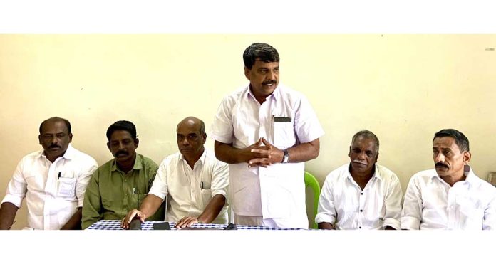 വനനിയമം ഭേദഗതി ചെയ്യണം : ആദിവാസി കോണ്ഗ്രസ് വനനിയമം ഭേദഗതി ചെയ്യണം : ആദിവാസി കോണ്ഗ്രസ്