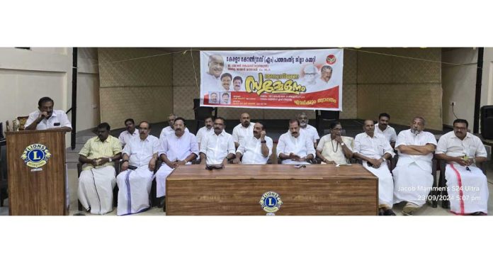 ഇ ജോൺ ജേക്കബ്, മാമ്മൻ മത്തായി അസംഘടിത കർഷകരുടെ നേതാക്കൾ ; ഡോ.എൻ. ജയരാജ് ഇ ജോൺ ജേക്കബ്, മാമ്മൻ മത്തായി അസംഘടിത കർഷകരുടെ നേതാക്കൾ ; ഡോ.എൻ. ജയരാജ്