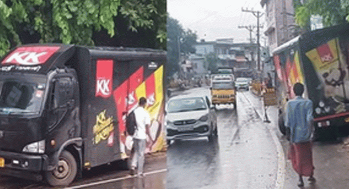 കലഞ്ഞൂര്, കോന്നി, കുമ്പഴ, റാന്നി റോഡില് വാഹനാപകടങ്ങള് പതിവ് കലഞ്ഞൂര്, കോന്നി, കുമ്പഴ, റാന്നി റോഡില് വാഹനാപകടങ്ങള് പതിവ്