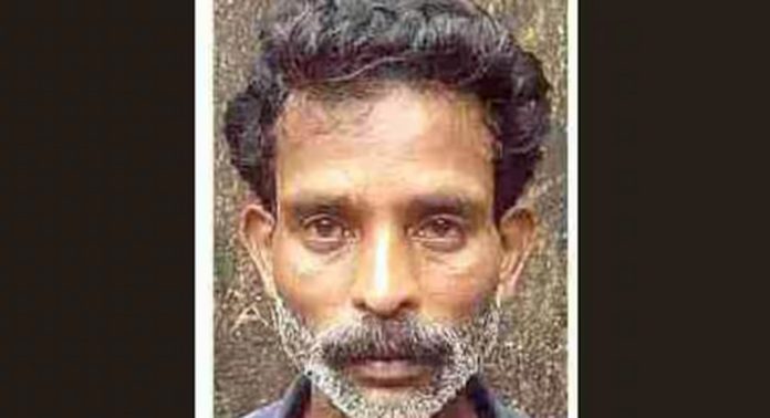 നിലമ്പൂരിൽ ഏഴ് വയസ്സുകാരിയോട് ലൈംഗികാതിക്രമം നടത്തിയ കേസിൽ 50കാരന് 35 വർഷവും മൂന്ന് മാസവും കഠിന തടവും അരലക്ഷം രൂപ പിഴയും വിധിച്ചു നിലമ്പൂരിൽ ഏഴ് വയസ്സുകാരിയോട് ലൈംഗികാതിക്രമം നടത്തിയ കേസിൽ 50കാരന് 35 വർഷവും മൂന്ന് മാസവും കഠിന തടവും അരലക്ഷം രൂപ പിഴയും വിധിച്ചു