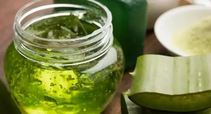 റാഗിപ്പൊടി കൊണ്ട് ആന്റി ഏജിംഗ് ക്രീം റാഗിപ്പൊടി കൊണ്ട് ആന്റി ഏജിംഗ് ക്രീം