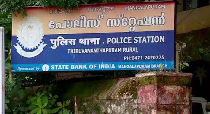 തലസ്ഥാനത്ത് പെൺകുട്ടിയെ പട്ടാപ്പകൽ 2 പേർ വീട്ടിൽ കയറി പീഡിപ്പിച്ചു, പ്രതികൾ കേബിൾ ജോലിക്കാർ തലസ്ഥാനത്ത് പെൺകുട്ടിയെ പട്ടാപ്പകൽ 2 പേർ വീട്ടിൽ കയറി പീഡിപ്പിച്ചു, പ്രതികൾ കേബിൾ ജോലിക്കാർ