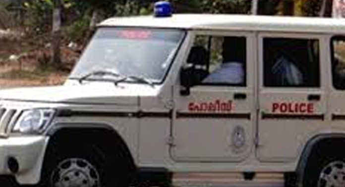 കോളേജ് വിദ്യാർത്ഥിയിൽ നിന്ന് കഞ്ചാവ് മിഠായി പിടികൂടി കോളേജ് വിദ്യാർത്ഥിയിൽ നിന്ന് കഞ്ചാവ് മിഠായി പിടികൂടി