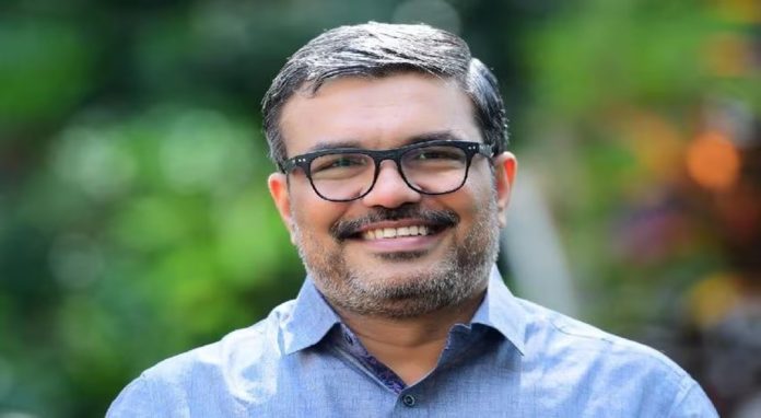 മുഖ്യമന്ത്രിയുടെ വാക്കുകളെ ദുരുദ്ദേശത്തോടെ വർഗീയമായി വളച്ചൊടിച്ചു : എം ബി രാജേഷ് മുഖ്യമന്ത്രിയുടെ വാക്കുകളെ ദുരുദ്ദേശത്തോടെ വർഗീയമായി വളച്ചൊടിച്ചു : എം ബി രാജേഷ്