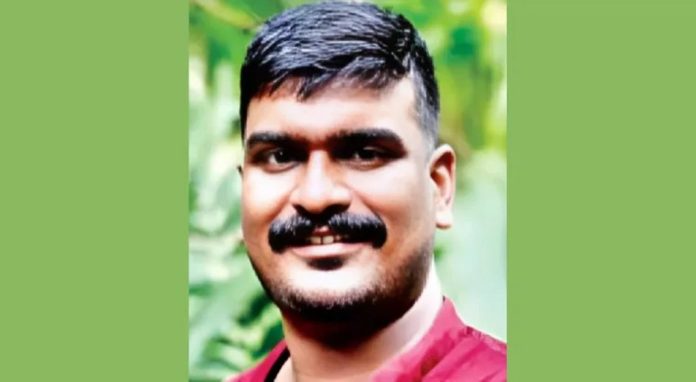 കുടുംബശ്രീ സി.ഡി.എസിൽ ലക്ഷങ്ങളുടെ ക്രമക്കേട് : അക്കൗണ്ടൻറ് അറസ്റ്റിൽ കുടുംബശ്രീ സി.ഡി.എസിൽ ലക്ഷങ്ങളുടെ ക്രമക്കേട് : അക്കൗണ്ടൻറ് അറസ്റ്റിൽ