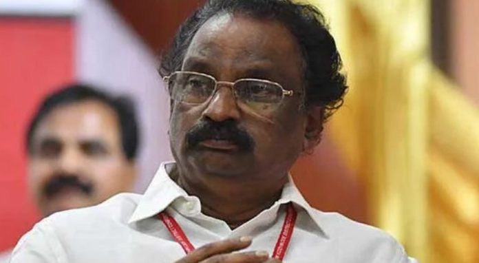 സര്ക്കാരിനെ പിരിച്ചുവിടാന് ഗവര്ണറെ വെല്ലുവിളിക്കുന്നു ; തൊട്ടടുത്ത ദിവസം പിണറായി വിജയന് മുഖ്യമന്ത്രിയായി അധികാരമേല്ക്കും : എ കെ ബാലൻ സര്ക്കാരിനെ പിരിച്ചുവിടാന് ഗവര്ണറെ വെല്ലുവിളിക്കുന്നു ; തൊട്ടടുത്ത ദിവസം പിണറായി വിജയന് മുഖ്യമന്ത്രിയായി അധികാരമേല്ക്കും : എ കെ ബാലൻ
