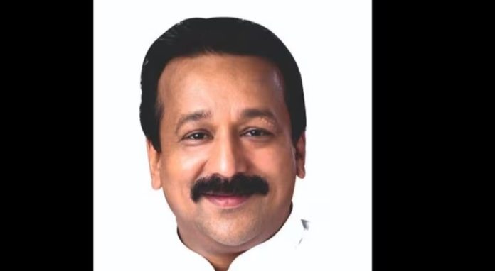 ബാബാ സിദ്ദിഖിയുടെ കൊലപാതകത്തിൽ 2 പ്രതികൾ പിടിയിൽ ; ക്രൈംബ്രാഞ്ച് അന്വേഷണം തുടങ്ങി ബാബാ സിദ്ദിഖിയുടെ കൊലപാതകത്തിൽ 2 പ്രതികൾ പിടിയിൽ ; ക്രൈംബ്രാഞ്ച് അന്വേഷണം തുടങ്ങി