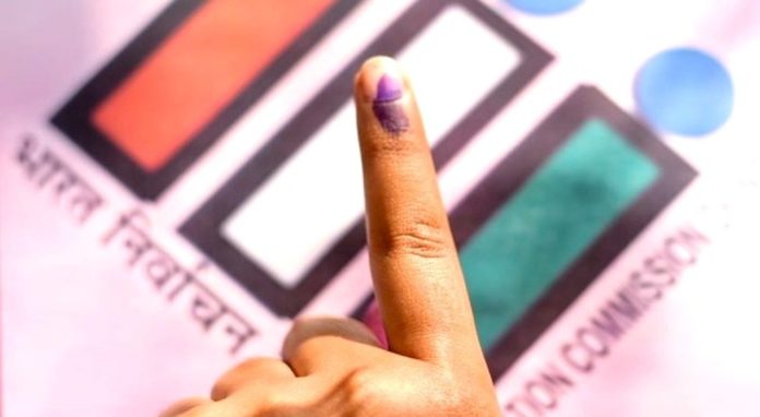 മഹാരാഷ്ട്ര, ജാർഖണ്ഡ് തിരഞ്ഞെടുപ്പ് പ്രഖ്യാപനം ഇന്ന് ; കേരളത്തിലെ ഉപതിരഞ്ഞെടുപ്പുകളും പ്രഖ്യാപിച്ചേക്കും മഹാരാഷ്ട്ര, ജാർഖണ്ഡ് തിരഞ്ഞെടുപ്പ് പ്രഖ്യാപനം ഇന്ന് ; കേരളത്തിലെ ഉപതിരഞ്ഞെടുപ്പുകളും പ്രഖ്യാപിച്ചേക്കും