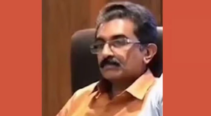 എഡിഎമ്മിന്റെ മരണം ; ഇന്ന് രണ്ട് പ്രദേശങ്ങളിൽ ഹർത്താൽ ; റവന്യൂ ഉദ്യോഗസ്ഥർ അവധിയെടുത്ത് പ്രതിഷേധിക്കും എഡിഎമ്മിന്റെ മരണം ; ഇന്ന് രണ്ട് പ്രദേശങ്ങളിൽ ഹർത്താൽ ; റവന്യൂ ഉദ്യോഗസ്ഥർ അവധിയെടുത്ത് പ്രതിഷേധിക്കും