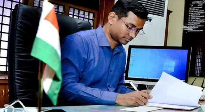 നവീന് ബാബുവിന്റെ മരണം ; കളക്ടറെ വിശദാന്വേഷണ ചുമതലയില് നിന്ന് നീക്കി നവീന് ബാബുവിന്റെ മരണം ; കളക്ടറെ വിശദാന്വേഷണ ചുമതലയില് നിന്ന് നീക്കി