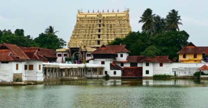 ശ്രീപത്മനാഭ സ്വാമി ക്ഷേത്രത്തിലെ നിവേദ്യ ഉരുളി മോഷ്ടിച്ച പ്രതികൾ പിടിയിൽ ശ്രീപത്മനാഭ സ്വാമി ക്ഷേത്രത്തിലെ നിവേദ്യ ഉരുളി മോഷ്ടിച്ച പ്രതികൾ പിടിയിൽ