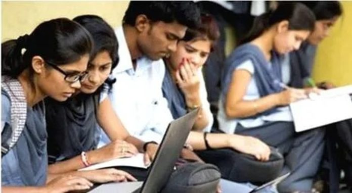 പ്ലസ് വൺ പ്രവേശനം : കമ്യൂണിറ്റി ക്വാട്ടയിലും ഏകജാലകം വരുന്നു ; അടുത്ത വർഷം മുതൽ പ്ലസ് വൺ പ്രവേശനം : കമ്യൂണിറ്റി ക്വാട്ടയിലും ഏകജാലകം വരുന്നു ; അടുത്ത വർഷം മുതൽ