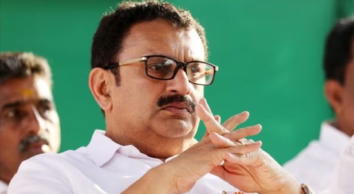 പഴയ കത്തിന് പ്രസക്തിയില്ല, കത്ത് ഇപ്പോള് എങ്ങനെ പുറത്തു വന്നുവെന്ന് അറിയില്ല : കെ മുരളീധരൻ പഴയ കത്തിന് പ്രസക്തിയില്ല, കത്ത് ഇപ്പോള് എങ്ങനെ പുറത്തു വന്നുവെന്ന് അറിയില്ല : കെ മുരളീധരൻ