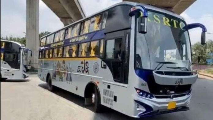 ദീപാവലി യാത്രാത്തിരക്ക് ; കേരളത്തിലും പ്രത്യേക സർവീസുമായി കർണാടക ആർടിസി ദീപാവലി യാത്രാത്തിരക്ക് ; കേരളത്തിലും പ്രത്യേക സർവീസുമായി കർണാടക ആർടിസി