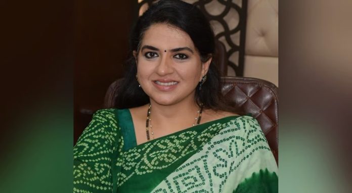 മഹാരാഷ്ട്രയില് ബിജെപി മുൻ വക്താവ് ശിവസേന സ്ഥാനാര്ത്ഥി മഹാരാഷ്ട്രയില് ബിജെപി മുൻ വക്താവ് ശിവസേന സ്ഥാനാര്ത്ഥി
