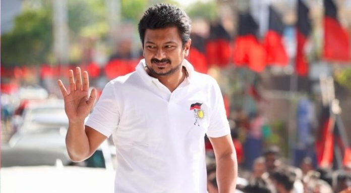 ഉദയനിധി സ്റ്റാലിന്റെ വസ്ത്രധാരണം ; വിശദീകരണം തേടി മദ്രാസ് ഹൈക്കോടതി ഉദയനിധി സ്റ്റാലിന്റെ വസ്ത്രധാരണം ; വിശദീകരണം തേടി മദ്രാസ് ഹൈക്കോടതി