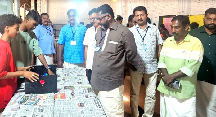 അടൂര് വിദ്യാഭ്യാസ ഉപജില്ല ശാസ്ത്രോത്സവം 2024 ന് തിരിതെളിഞ്ഞു അടൂര് വിദ്യാഭ്യാസ ഉപജില്ല ശാസ്ത്രോത്സവം 2024 ന് തിരിതെളിഞ്ഞു