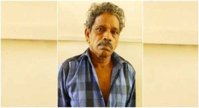 പരോളിലിറങ്ങിയ കൊലക്കേസ് പ്രതി ചാരായം വാറ്റൽ ; പോലീസിനെ കണ്ടതോടെ ഓടി രക്ഷപെട്ടു പരോളിലിറങ്ങിയ കൊലക്കേസ് പ്രതി ചാരായം വാറ്റൽ ; പോലീസിനെ കണ്ടതോടെ ഓടി രക്ഷപെട്ടു
