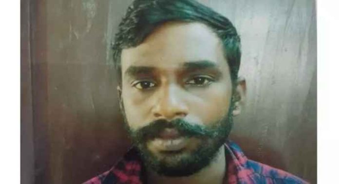 ഭാര്യയെ പെട്രോൾ ഒഴിച്ച് തീ കൊളുത്തി കൊന്ന ഭർത്താവിന് ഇരട്ട ജീവപര്യന്തം ഭാര്യയെ പെട്രോൾ ഒഴിച്ച് തീ കൊളുത്തി കൊന്ന ഭർത്താവിന് ഇരട്ട ജീവപര്യന്തം