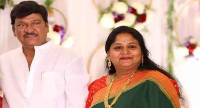 പ്രശസ്ത തെലുങ്ക് താരം രാജേന്ദ്ര പ്രസാദിന്റെ മകൾ അന്തരിച്ചു പ്രശസ്ത തെലുങ്ക് താരം രാജേന്ദ്ര പ്രസാദിന്റെ മകൾ അന്തരിച്ചു