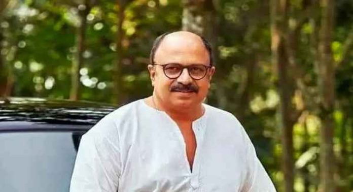 ബലാത്സംഗ കേസ് പ്രതി സിദ്ദിഖ് ചോദ്യം ചെയ്യലിന് ഹാജരായി ; ഹാജരായത് തിരുവനന്തപുരം കമ്മീഷണർ ഓഫീസിൽ ബലാത്സംഗ കേസ് പ്രതി സിദ്ദിഖ് ചോദ്യം ചെയ്യലിന് ഹാജരായി ; ഹാജരായത് തിരുവനന്തപുരം കമ്മീഷണർ ഓഫീസിൽ