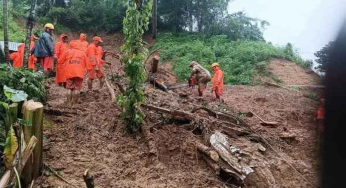 മേഘാലയയിൽ കനത്ത മഴയും ഉരുൾപൊട്ടലും ; മരണം 10 ആയി മേഘാലയയിൽ കനത്ത മഴയും ഉരുൾപൊട്ടലും ; മരണം 10 ആയി