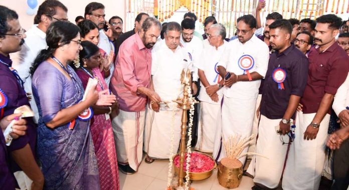 സംസ്ഥാനത്ത് ഏറ്റവും കൂടുതൽ വികസന സാധ്യതയുള്ള ഐടിഐയായി ചെങ്ങന്നൂർ ഗവ. ഐടിഐ മാറിയെന്ന് മന്ത്രി വി ശിവൻകുട്ടി സംസ്ഥാനത്ത് ഏറ്റവും കൂടുതൽ വികസന സാധ്യതയുള്ള ഐടിഐയായി ചെങ്ങന്നൂർ ഗവ. ഐടിഐ മാറിയെന്ന് മന്ത്രി വി ശിവൻകുട്ടി