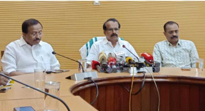 മുതലപ്പൊഴി ഹാർബർ വികസനത്തിന് കേന്ദ്ര ഫിഷറീസ്, മൃഗസംരക്ഷണ മന്ത്രാലയം അനുമതി നൽകി മുതലപ്പൊഴി ഹാർബർ വികസനത്തിന് കേന്ദ്ര ഫിഷറീസ്, മൃഗസംരക്ഷണ മന്ത്രാലയം അനുമതി നൽകി