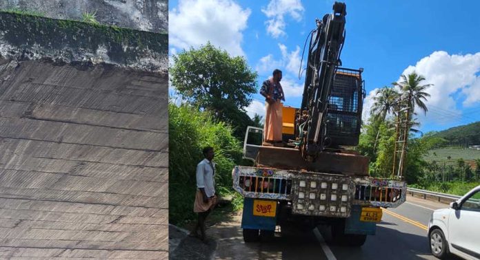 വലിയകലുങ്ക് കനാല്പാലത്തിന് കീഴില് മണ്ണുമാന്തി യന്ത്രവുമായെത്തിയ ചരക്കു ലോറി കുടുങ്ങി വലിയകലുങ്ക് കനാല്പാലത്തിന് കീഴില് മണ്ണുമാന്തി യന്ത്രവുമായെത്തിയ ചരക്കു ലോറി കുടുങ്ങി