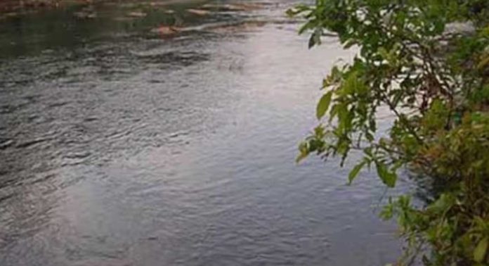 കോട്ടയം ജില്ലയിലെ മണിമല നദിയിലെ പുല്ലാക്കയർ സ്റ്റേഷനിൽ ഓറഞ്ച് അലർട്ട് കോട്ടയം ജില്ലയിലെ മണിമല നദിയിലെ പുല്ലാക്കയർ സ്റ്റേഷനിൽ ഓറഞ്ച് അലർട്ട്