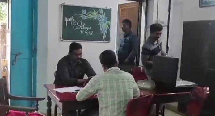 എറണാകുളം പറവൂർ സെൻ്റ് ജർമയിൻസ് പള്ളിക്ക് സമീപമുള്ള എസ്ഡി കോൺവെന്റില് മോഷണം എറണാകുളം പറവൂർ സെൻ്റ് ജർമയിൻസ് പള്ളിക്ക് സമീപമുള്ള എസ്ഡി കോൺവെന്റില് മോഷണം