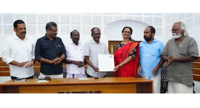അന്താരാഷ്ട്ര ചലച്ചിത്രമേളയെ വരവേൽക്കാനൊരുങ്ങി നഗരം ; ഐ എഫ് എഫ് പി നവംബർ 8, 9, 10 അന്താരാഷ്ട്ര ചലച്ചിത്രമേളയെ വരവേൽക്കാനൊരുങ്ങി നഗരം ; ഐ എഫ് എഫ് പി നവംബർ 8, 9, 10
