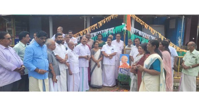 മൈലപ്രായിൽ ഗാന്ധി സ്മൃതി സംഗമം നടത്തി കോൺഗ്രസ് മൈലപ്രായിൽ ഗാന്ധി സ്മൃതി സംഗമം നടത്തി കോൺഗ്രസ്