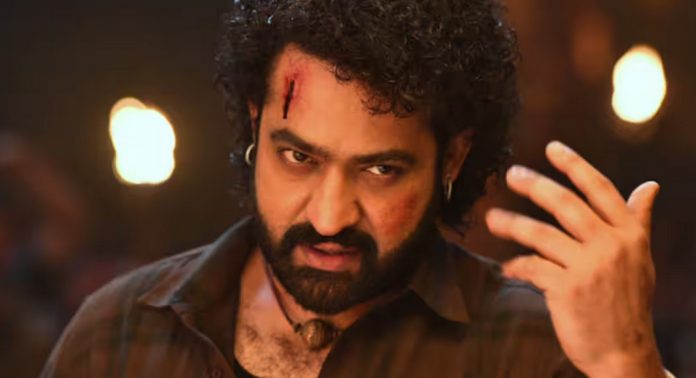 ദേവരയുടെ കളക്ഷൻ പ്രതീക്ഷകള്ക്കപ്പുറമാകുമെന്ന് റിപ്പോര്ട്ട് ദേവരയുടെ കളക്ഷൻ പ്രതീക്ഷകള്ക്കപ്പുറമാകുമെന്ന് റിപ്പോര്ട്ട്