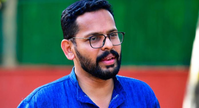 പി സരിനെ പുറത്താക്കി കോണ്ഗ്രസ് ; ഇനി ഇടതിനൊപ്പമെന്ന് സരിന് പി സരിനെ പുറത്താക്കി കോണ്ഗ്രസ് ; ഇനി ഇടതിനൊപ്പമെന്ന് സരിന്