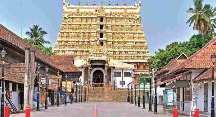 പത്മനാഭസ്വാമി ക്ഷേത്രത്തിലെ മോഷണം : ഉരുളി ക്ഷേത്ര ജീവനക്കാരന് തന്നതെന്ന് പ്രതി പത്മനാഭസ്വാമി ക്ഷേത്രത്തിലെ മോഷണം : ഉരുളി ക്ഷേത്ര ജീവനക്കാരന് തന്നതെന്ന് പ്രതി