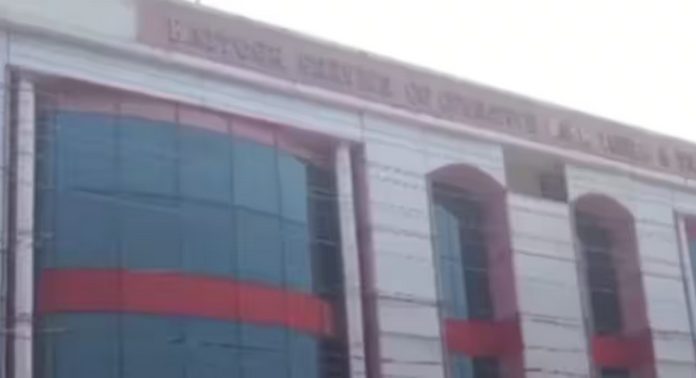 കാട്ടൂര് ബാങ്കിൽ കോടികളുടെ ക്രമക്കേടെന്ന് സഹകരണ വകുപ്പിന്റെ ഓഡിറ്റ് റിപ്പോർട്ട് കാട്ടൂര് ബാങ്കിൽ കോടികളുടെ ക്രമക്കേടെന്ന് സഹകരണ വകുപ്പിന്റെ ഓഡിറ്റ് റിപ്പോർട്ട്
