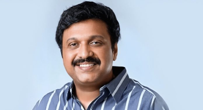 കെഎസ്ആര്ടിസിയുടെ ബിസിനസ് ക്ലാസ് ബസ് സര്വീസ് പ്രഖ്യാപിച്ച് മന്ത്രി കെബി ഗണേഷ്കുമാര് കെഎസ്ആര്ടിസിയുടെ ബിസിനസ് ക്ലാസ് ബസ് സര്വീസ് പ്രഖ്യാപിച്ച് മന്ത്രി കെബി ഗണേഷ്കുമാര്