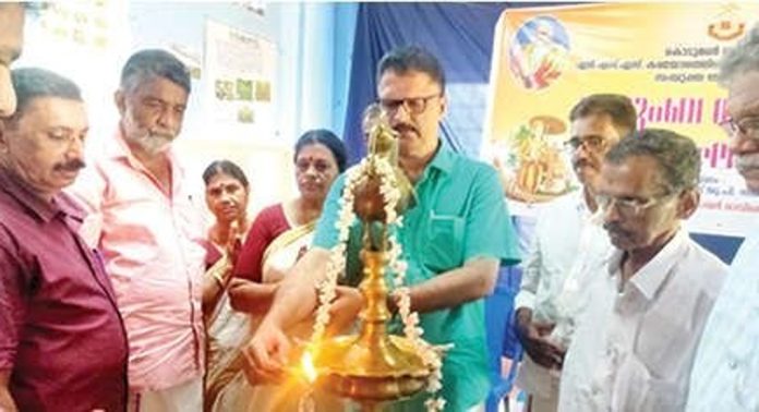 കൊടുമൺ എൻ.എസ്.എസ്. കരയോഗത്തിന്റെയും വനിതാ കരയോഗത്തിന്റെയും കുടുംബസംഗമവും ഓണാഘോഷവും നടന്നു കൊടുമൺ എൻ.എസ്.എസ്. കരയോഗത്തിന്റെയും വനിതാ കരയോഗത്തിന്റെയും കുടുംബസംഗമവും ഓണാഘോഷവും നടന്നു