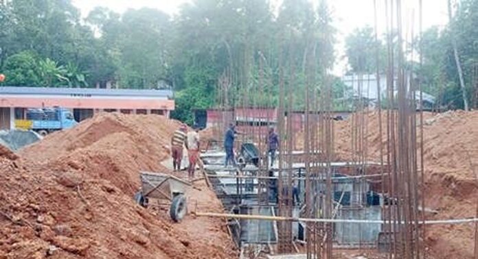കീഴ്വായ്പൂര് ഗവ.വൊക്കേഷണൽ ഹയർ സെക്കൻഡറി സ്കൂളിൽ ബഹുനിലമന്ദിരം പണിയുന്നു കീഴ്വായ്പൂര് ഗവ.വൊക്കേഷണൽ ഹയർ സെക്കൻഡറി സ്കൂളിൽ ബഹുനിലമന്ദിരം പണിയുന്നു