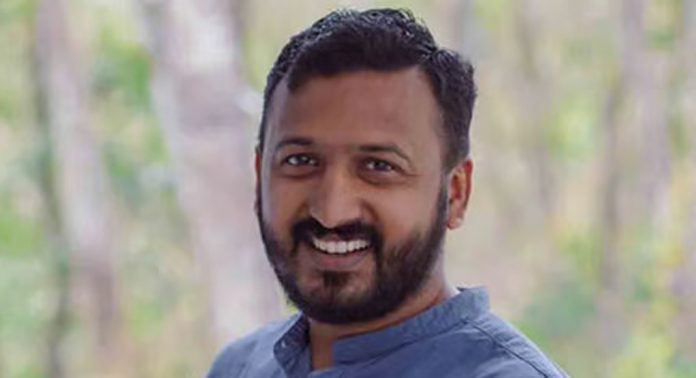 രാഹുൽ മാങ്കൂട്ടത്തിലിന് ജാമ്യവ്യവസ്ഥയിൽ ഇളവ് നൽകരുതെന്ന് പോലീസ് ; ഹർജിയെ എതിർത്ത് കോടതിയിൽ റിപ്പോർട്ട് നൽകി രാഹുൽ മാങ്കൂട്ടത്തിലിന് ജാമ്യവ്യവസ്ഥയിൽ ഇളവ് നൽകരുതെന്ന് പോലീസ് ; ഹർജിയെ എതിർത്ത് കോടതിയിൽ റിപ്പോർട്ട് നൽകി