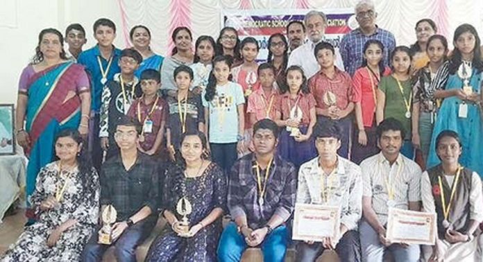 ഡി.എസ്.ടി.എ. ക്വിസ് മത്സരം : സമ്മാനദാനം നടത്തി ഡി.എസ്.ടി.എ. ക്വിസ് മത്സരം : സമ്മാനദാനം നടത്തി