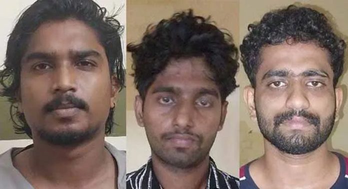 പത്തനംതിട്ട നഗരമധ്യത്തില് തമ്മിലടിച്ച എസ്എഫ്ഐക്കാര് പരസ്പരം ക്ഷമിച്ചു ; പക്ഷേ ക്ഷമിക്കാന് തയാറാകാതെ പോലീസ് പത്തനംതിട്ട നഗരമധ്യത്തില് തമ്മിലടിച്ച എസ്എഫ്ഐക്കാര് പരസ്പരം ക്ഷമിച്ചു ; പക്ഷേ ക്ഷമിക്കാന് തയാറാകാതെ പോലീസ്