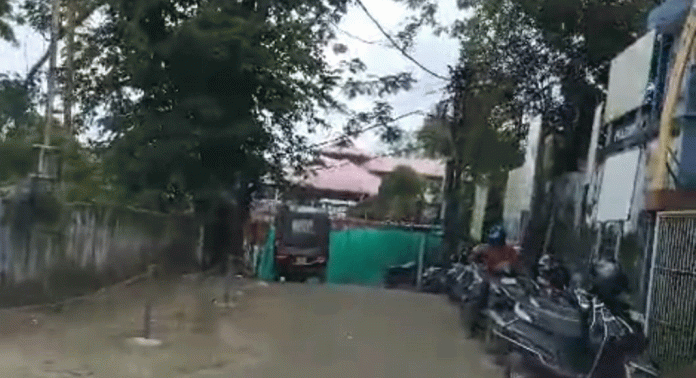 തലതിരിഞ്ഞ പരിഷ്ക്കാരം ; ആംബുലന്സുകളടക്കം കുരുക്കില് തലതിരിഞ്ഞ പരിഷ്ക്കാരം ; ആംബുലന്സുകളടക്കം കുരുക്കില്