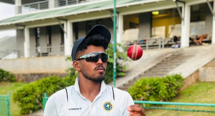 പവൻരാജിന്റെ ബൌളിങ് മികവിൽ ഉത്തരാഖണ്ഡിനെ എറിഞ്ഞൊതുക്കി കേരളം ; സി കെ നായിഡു ട്രോഫിയിൽ കേരളത്തിന് ലീഡും സമനിലയും പവൻരാജിന്റെ ബൌളിങ് മികവിൽ ഉത്തരാഖണ്ഡിനെ എറിഞ്ഞൊതുക്കി കേരളം ; സി കെ നായിഡു ട്രോഫിയിൽ കേരളത്തിന് ലീഡും സമനിലയും