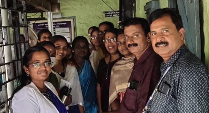 ആന്റിബയോട്ടിക് നീല കവറിലാണ് ; മാതൃകയായി തോട്ടപ്പുഴശ്ശേരി ഗ്രാമ പഞ്ചായത്ത് ആന്റിബയോട്ടിക് നീല കവറിലാണ് ; മാതൃകയായി തോട്ടപ്പുഴശ്ശേരി ഗ്രാമ പഞ്ചായത്ത്