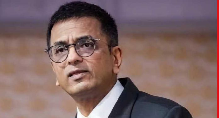 ബാബരി മസ്ജിദ് കേസിൽ തീരുമാനമെടുക്കാനായില്ല ; ദൈവത്തോട് പ്രാര്ത്ഥിച്ചപ്പോൾ ഉത്തരം ലഭിച്ചെന്ന് ചന്ദ്രചൂഡ് ബാബരി മസ്ജിദ് കേസിൽ തീരുമാനമെടുക്കാനായില്ല ; ദൈവത്തോട് പ്രാര്ത്ഥിച്ചപ്പോൾ ഉത്തരം ലഭിച്ചെന്ന് ചന്ദ്രചൂഡ്